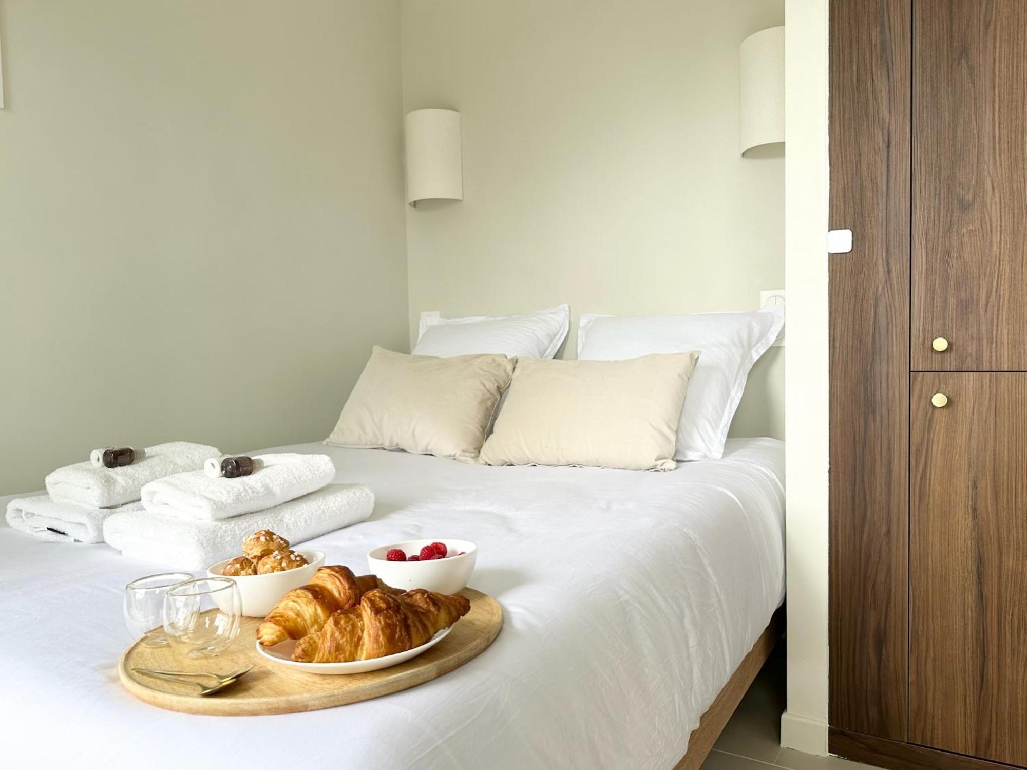 Jiji Suites Combs-la-Ville Extérieur photo
