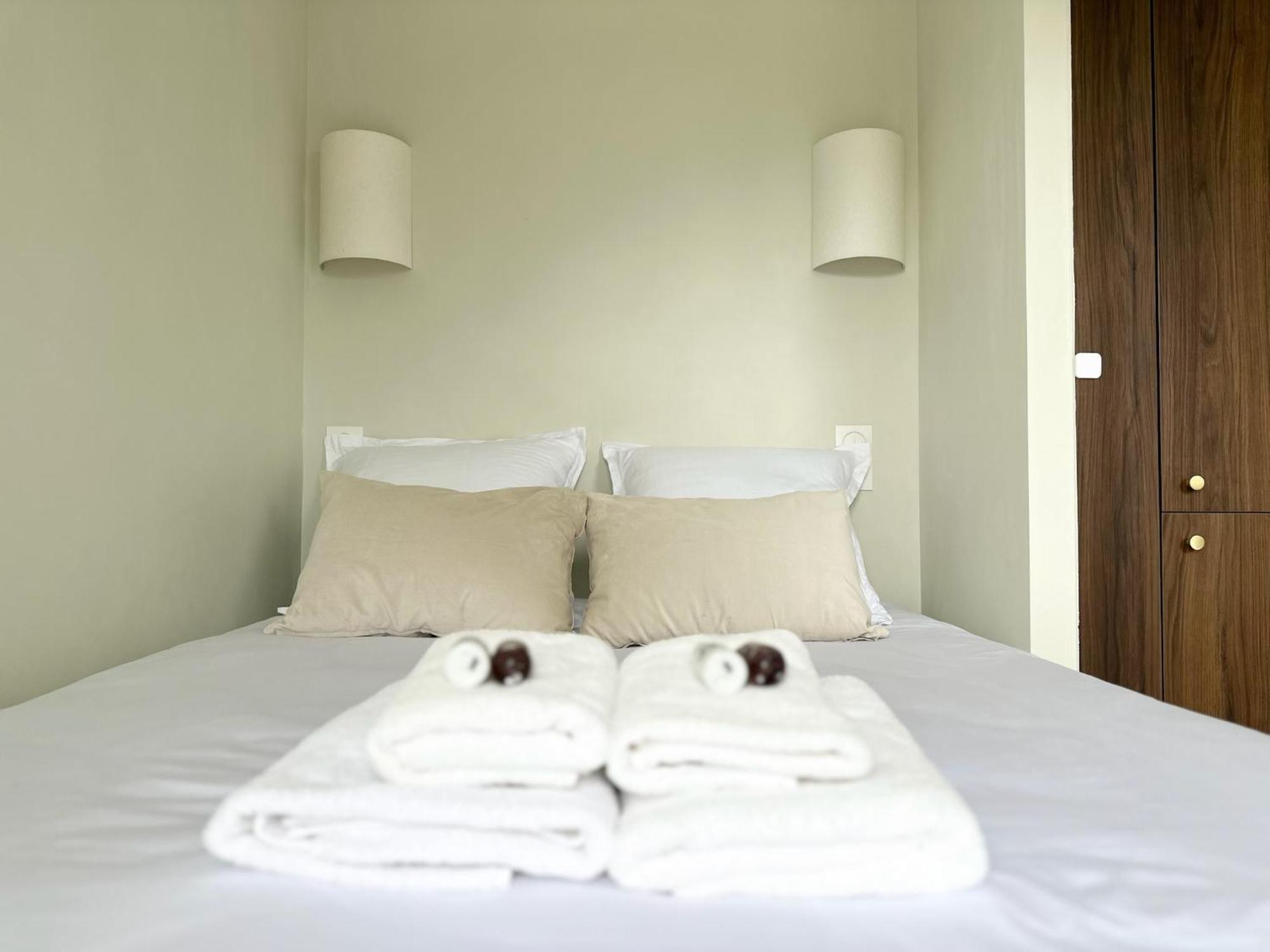 Jiji Suites Combs-la-Ville Extérieur photo
