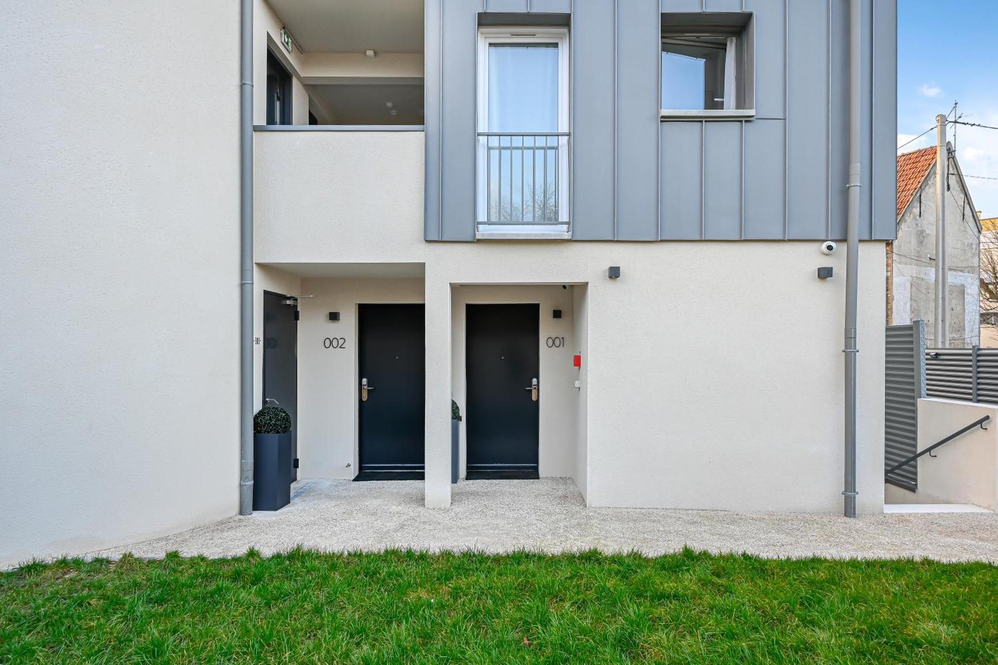 Jiji Suites Combs-la-Ville Extérieur photo