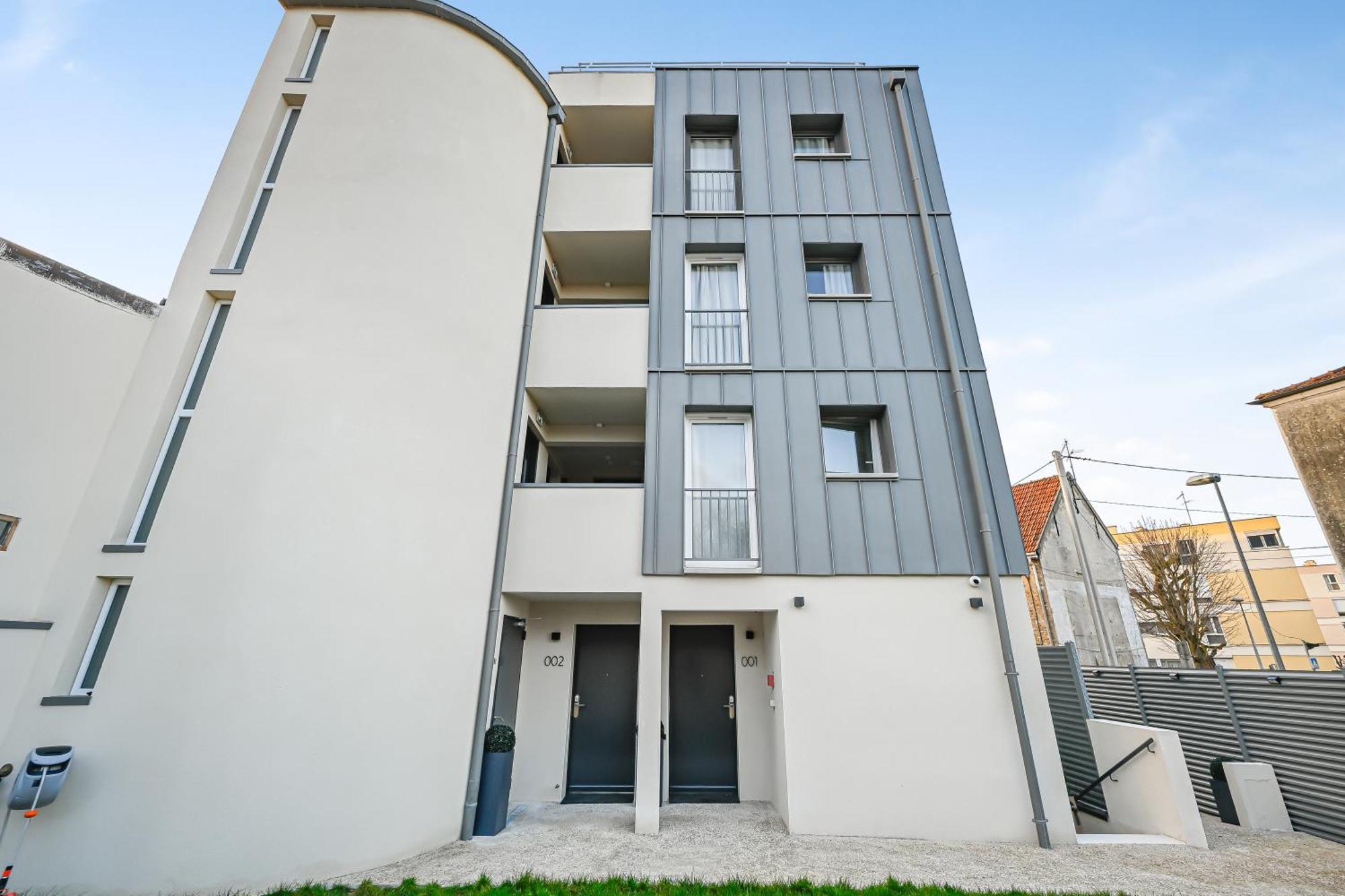 Jiji Suites Combs-la-Ville Extérieur photo