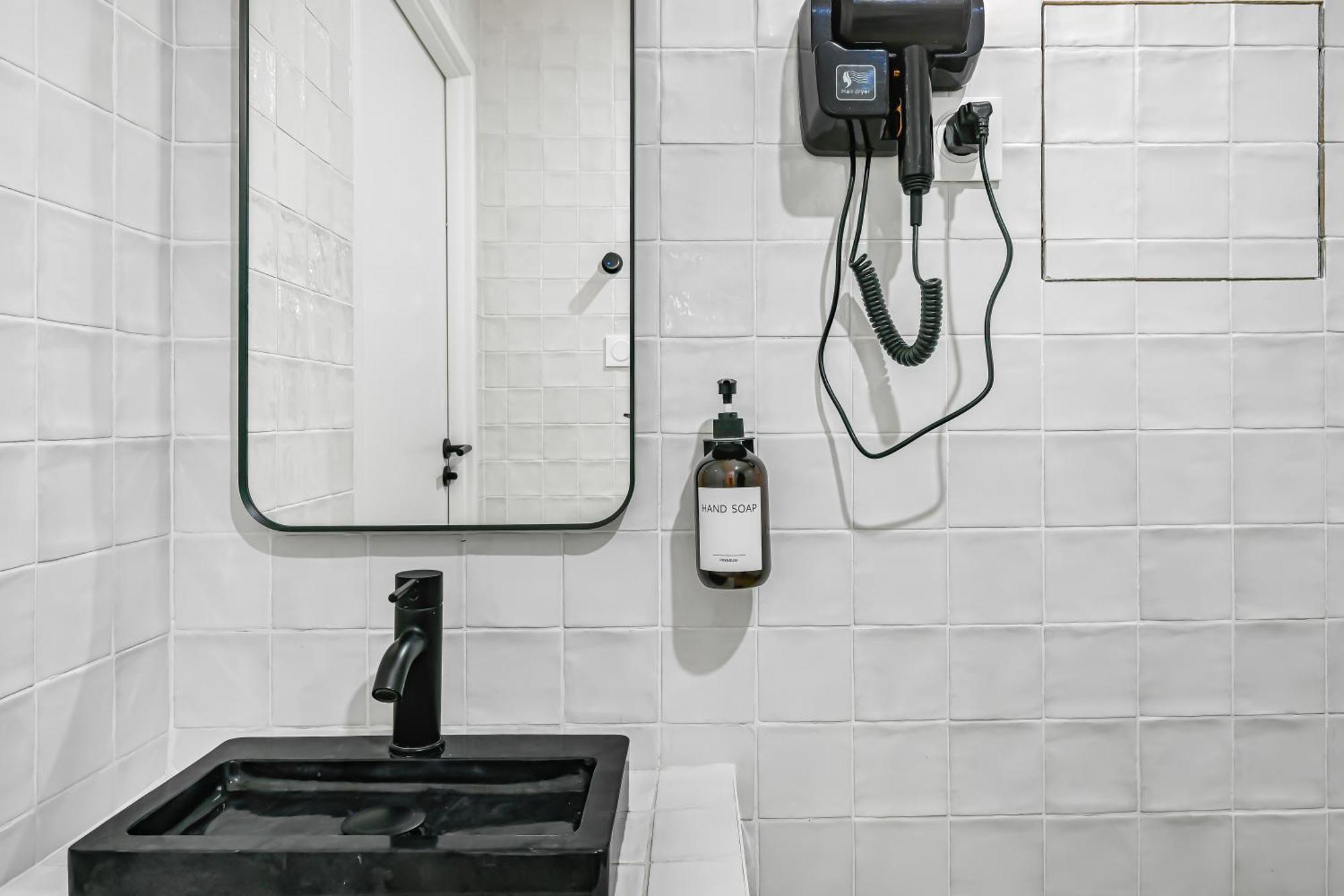 Jiji Suites Combs-la-Ville Extérieur photo