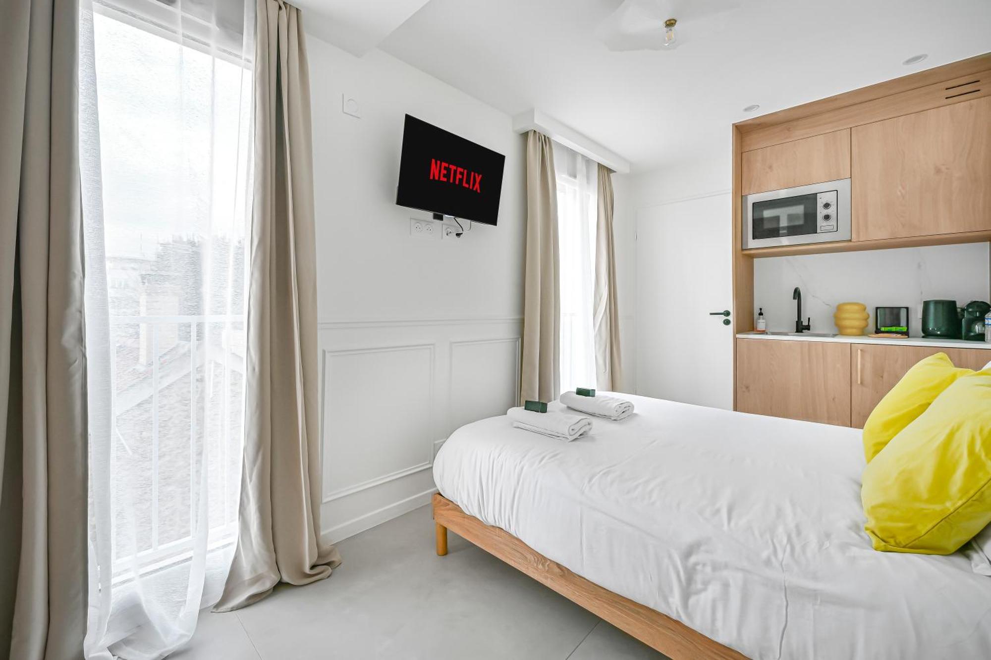 Jiji Suites Combs-la-Ville Extérieur photo